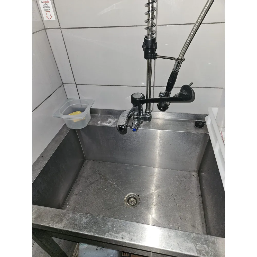 Used kitchen and bar equipment NT-IZLIETNE