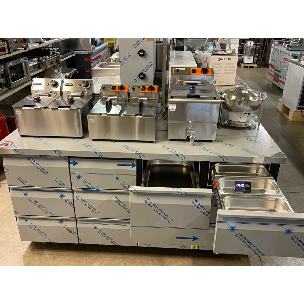 Refrigerated counter with drawers Novameta BHS-FP0-E101-94/70/90