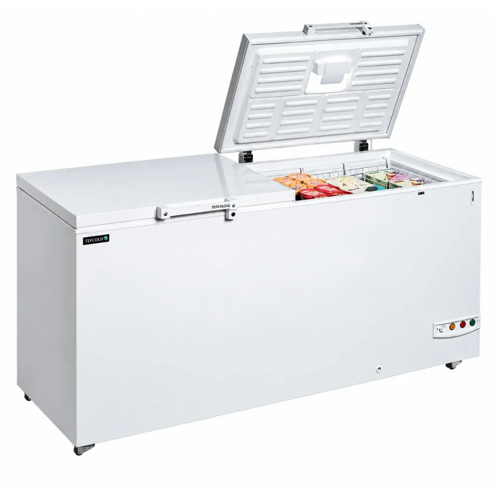 Chest freezer with two-piece lid, 565 L