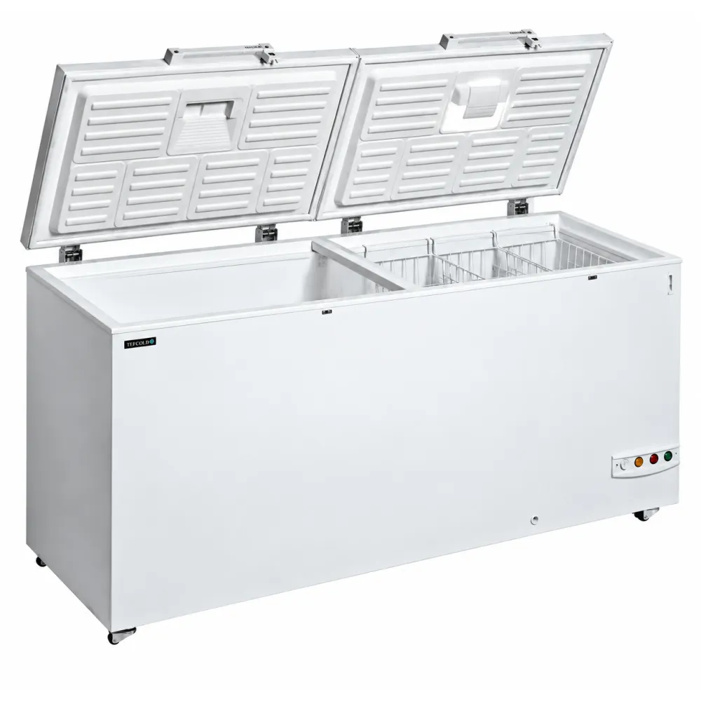 Chest freezer with two-piece lid, 565 L