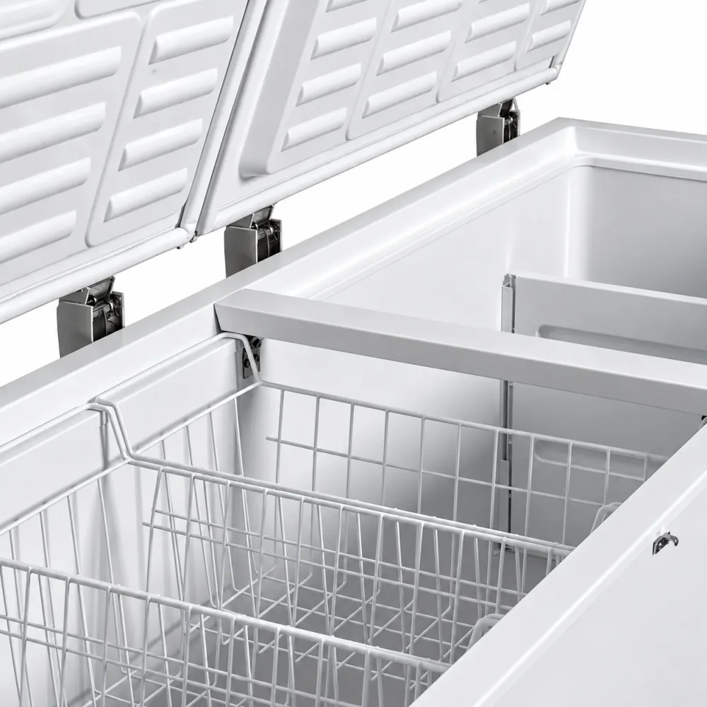 Chest freezer with stainless steel lid, 565 L